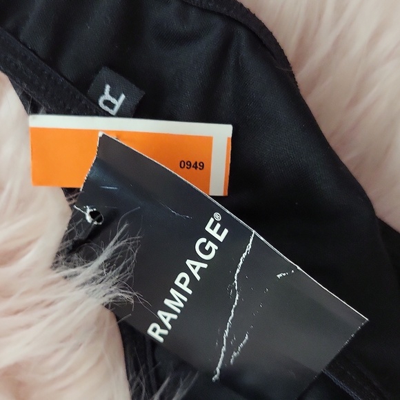 Brand New VINTAGE Y2K RAMPAGE THONG-S - Picture 4 of 5